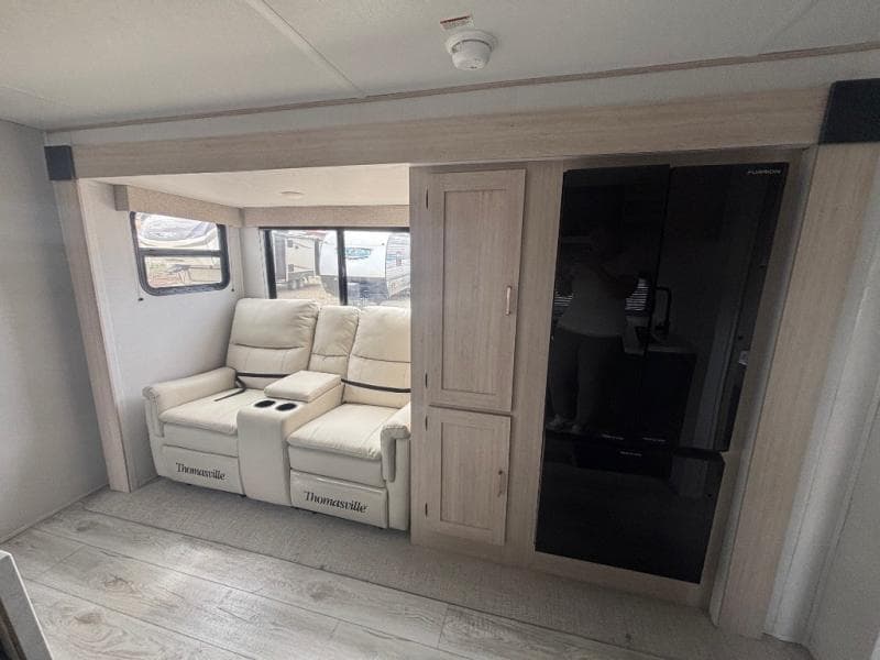 2025 Prime Time RV 2025 Prime Time RV Avenger - thumbnail 6