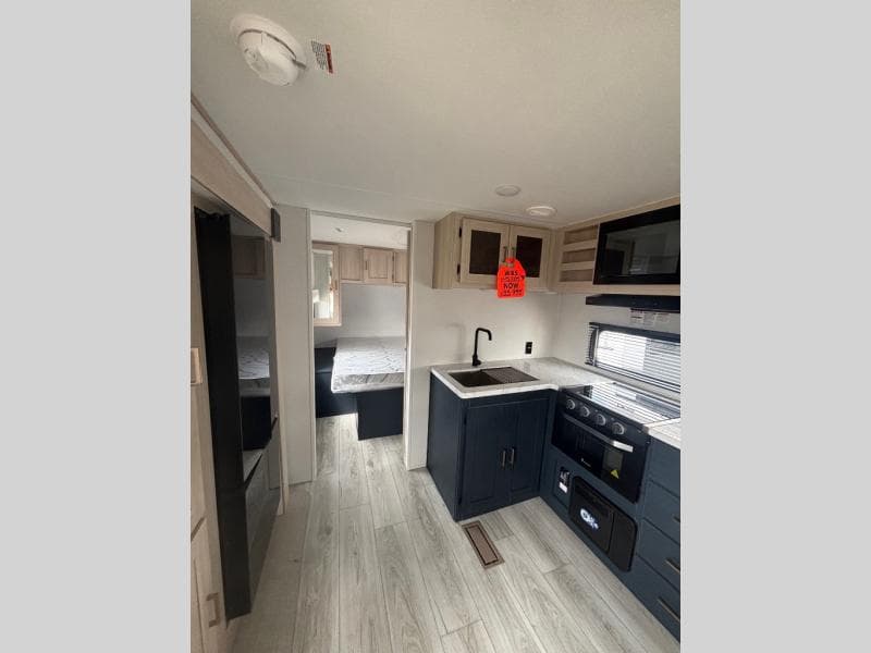 2025 Prime Time RV 2025 Prime Time RV Avenger - thumbnail 7