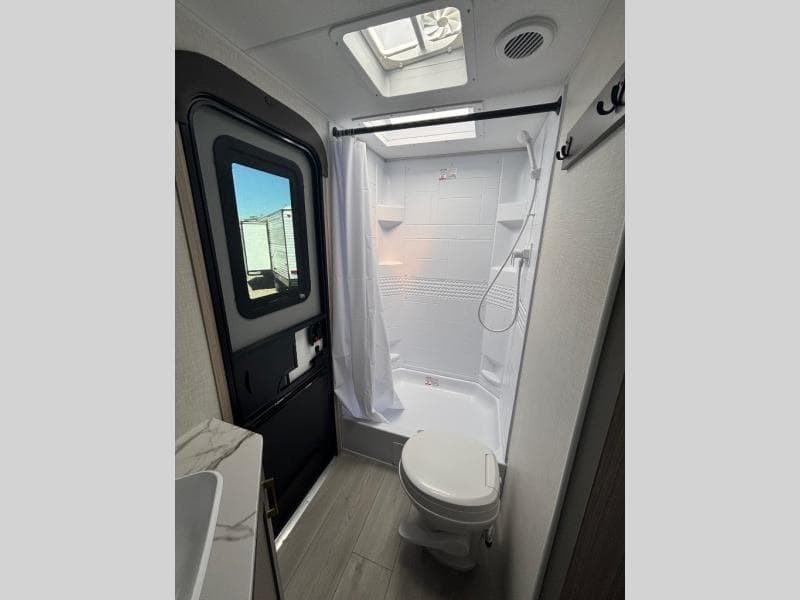 2025 KZ RV 2025 KZ RV Sportsmen - thumbnail 4