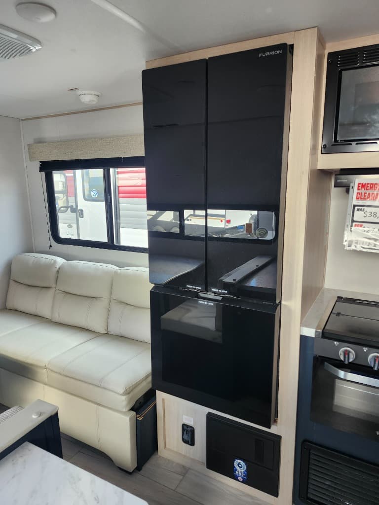 2025 Prime Time RV 2025 Prime Time RV Avenger - thumbnail 8