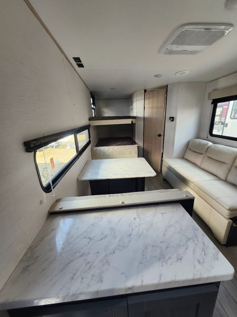 2025 Prime Time RV 2025 Prime Time RV Avenger - thumbnail 14