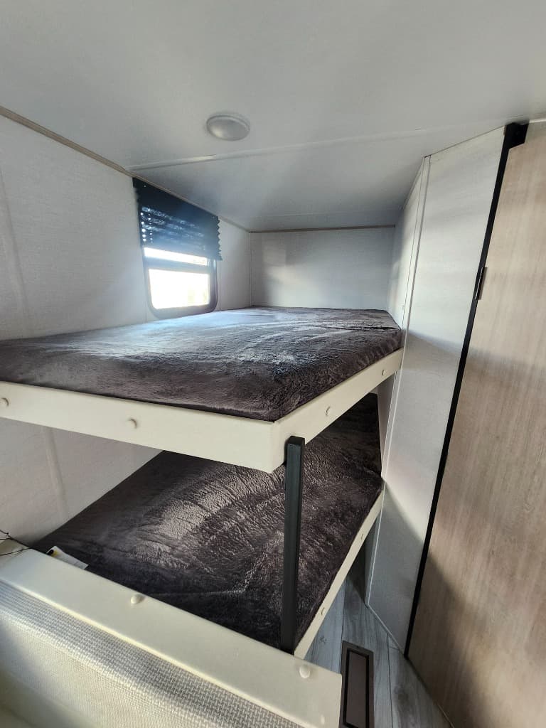 2025 Prime Time RV 2025 Prime Time RV Avenger - thumbnail 18