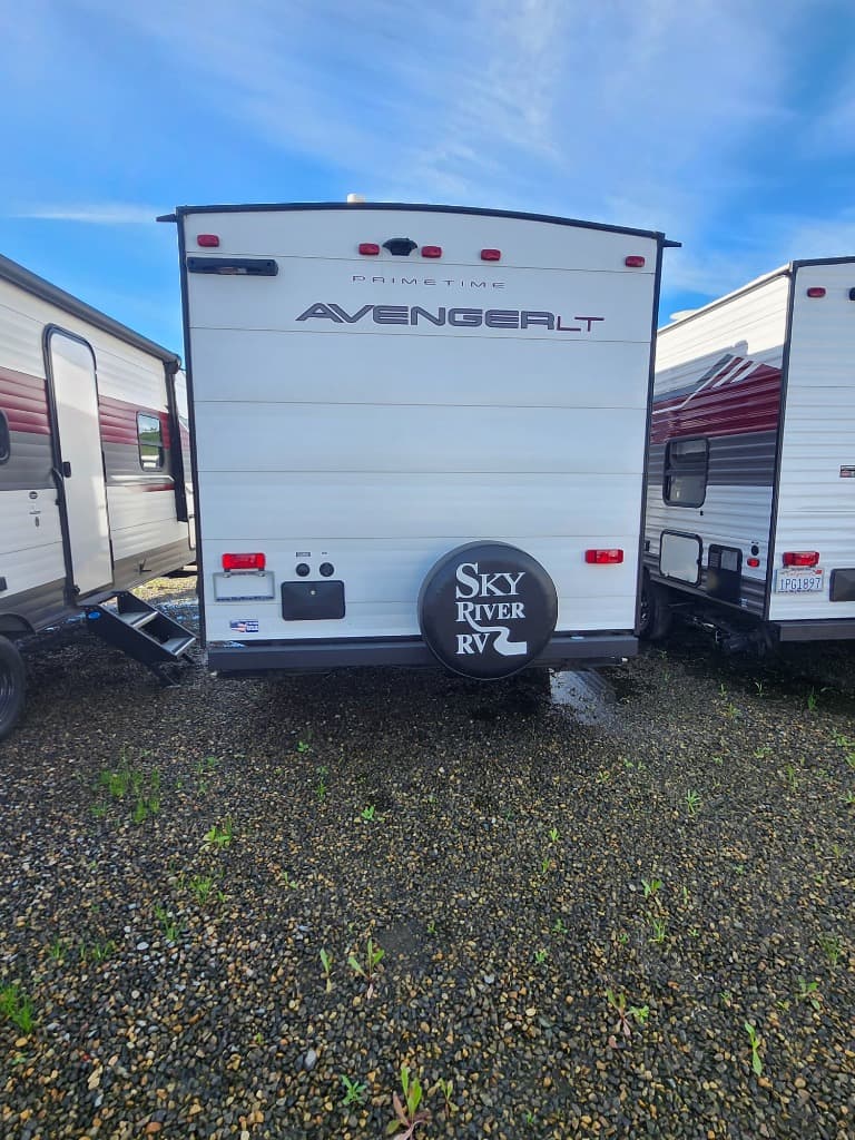 2025 Prime Time RV 2025 Prime Time RV Avenger - thumbnail 7