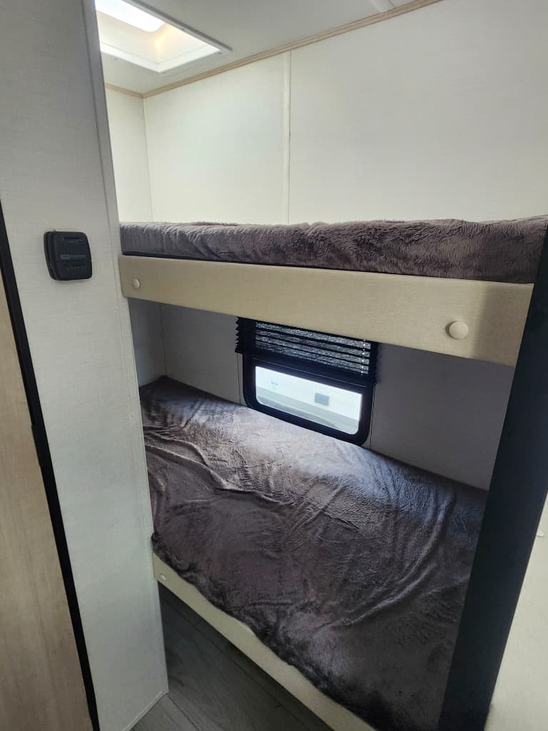 2025 Prime Time RV 2025 Prime Time RV Avenger - thumbnail 13