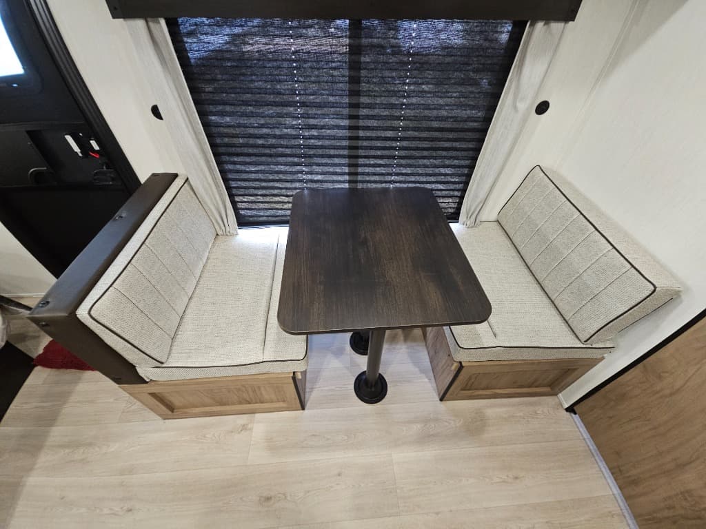 2025 Forest River 2025 Forest River Cherokee Wolf Pup - thumbnail 17