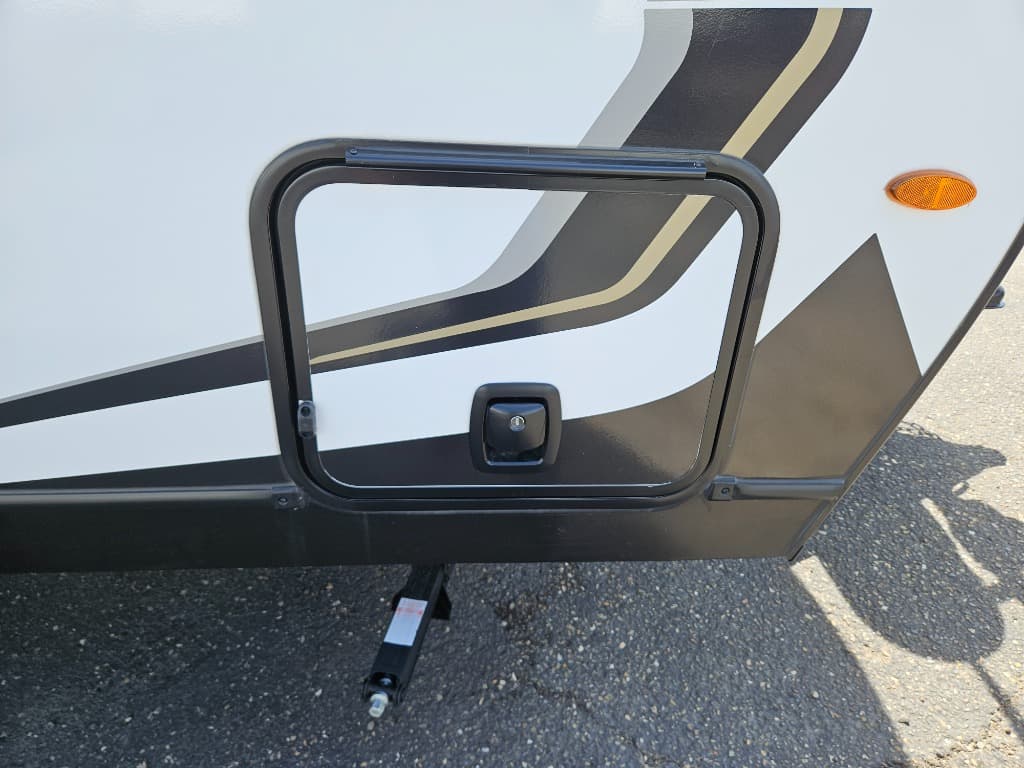 2025 Keystone RV 2025 Keystone RV Outback - thumbnail 12