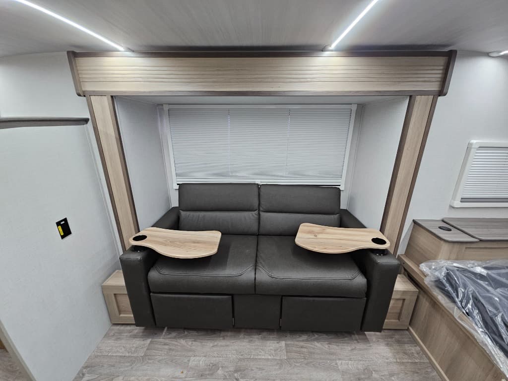 2025 Keystone RV 2025 Keystone RV Outback - thumbnail 36