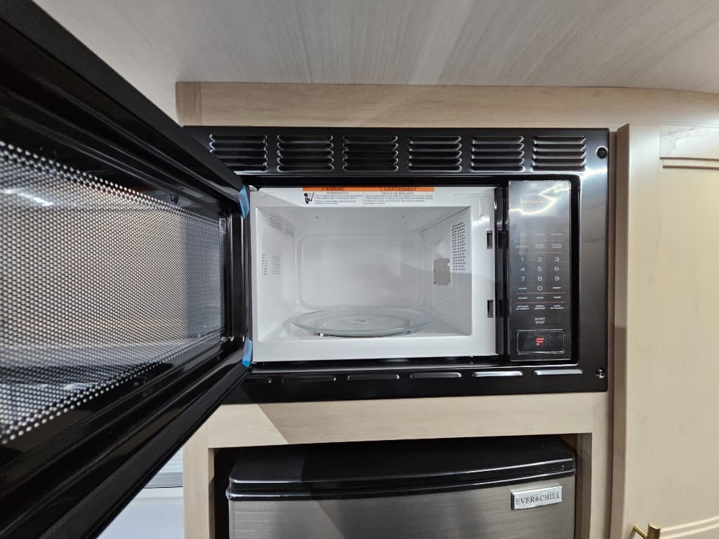 2025 Keystone RV 2025 Keystone RV Outback - thumbnail 49