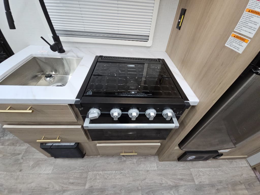 2025 Keystone RV 2025 Keystone RV Outback - thumbnail 55