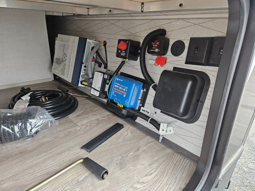 2025 Keystone RV 2025 Keystone RV Outback - thumbnail 14