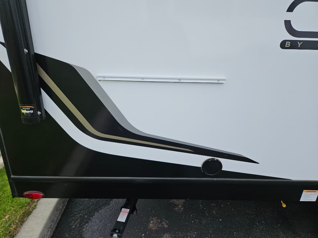 2025 Keystone RV 2025 Keystone RV Outback - thumbnail 22