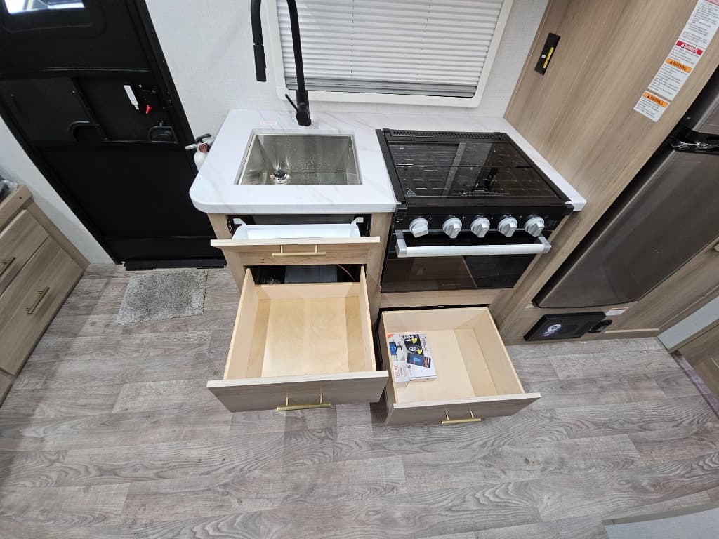 2025 Keystone RV 2025 Keystone RV Outback - thumbnail 61