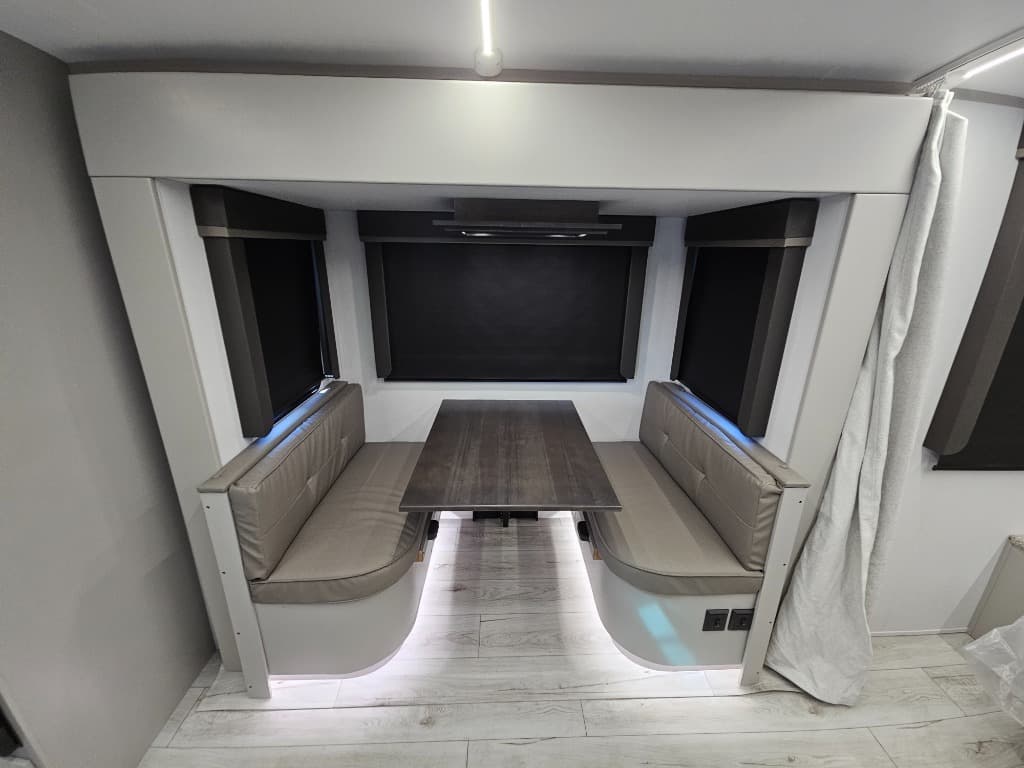 2025 Keystone RV 2025 Keystone RV Outback - thumbnail 9