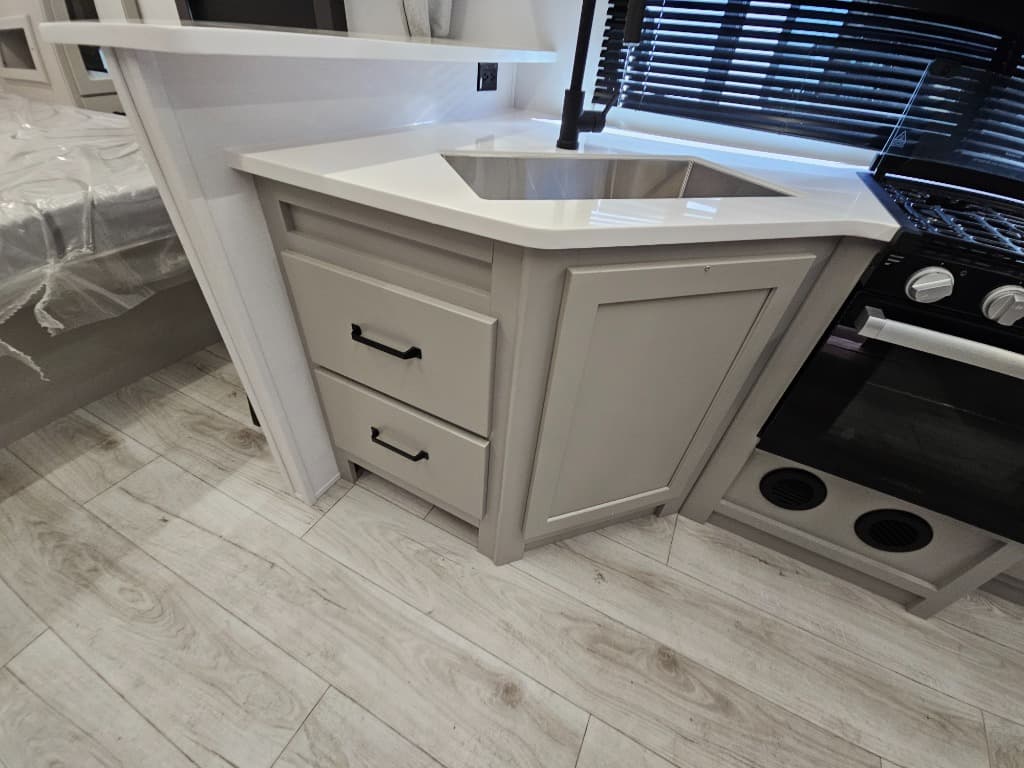 2025 Keystone RV 2025 Keystone RV Outback - thumbnail 28