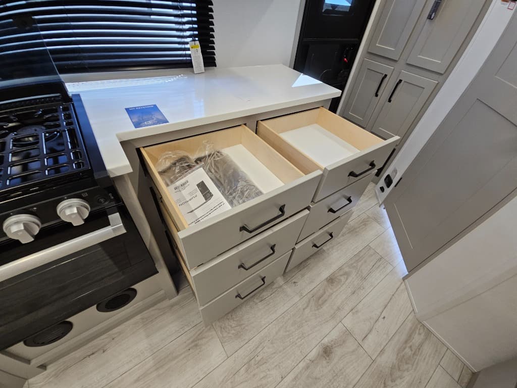 2025 Keystone RV 2025 Keystone RV Outback - thumbnail 31