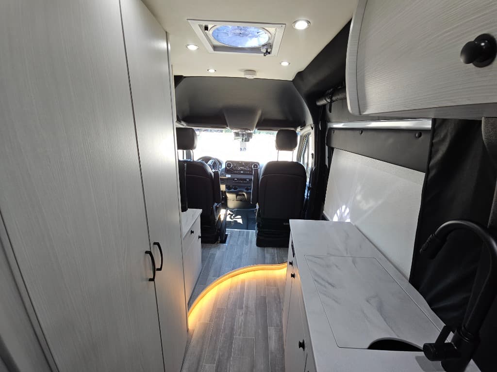 2025 Pleasure-Way 2025 Pleasure-Way Plateau - thumbnail 40