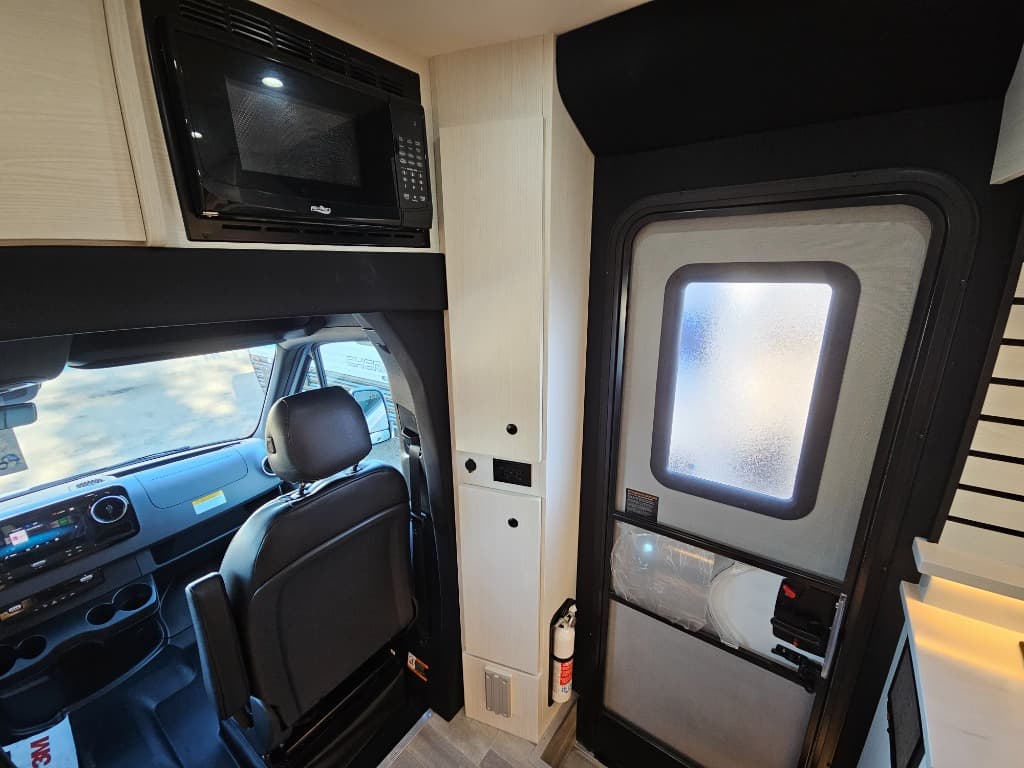 2025 Pleasure-Way 2025 Pleasure-Way Plateau - thumbnail 21