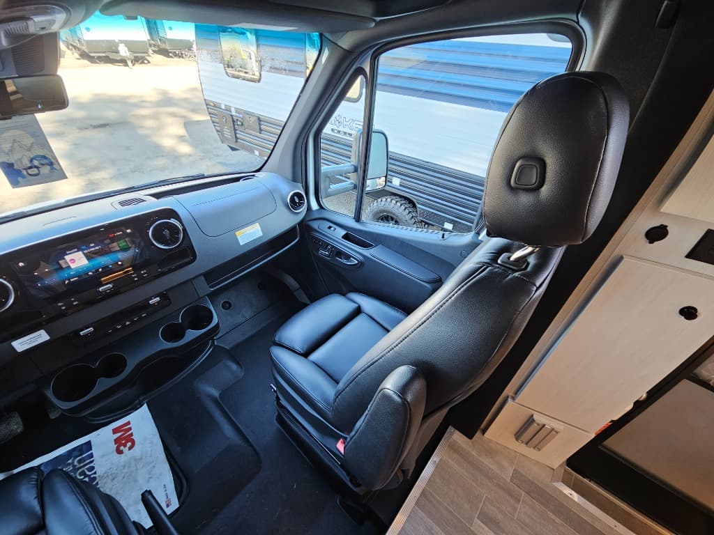 2025 Pleasure-Way 2025 Pleasure-Way Plateau - thumbnail 25