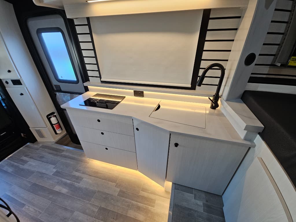 2025 Pleasure-Way 2025 Pleasure-Way Plateau - thumbnail 33