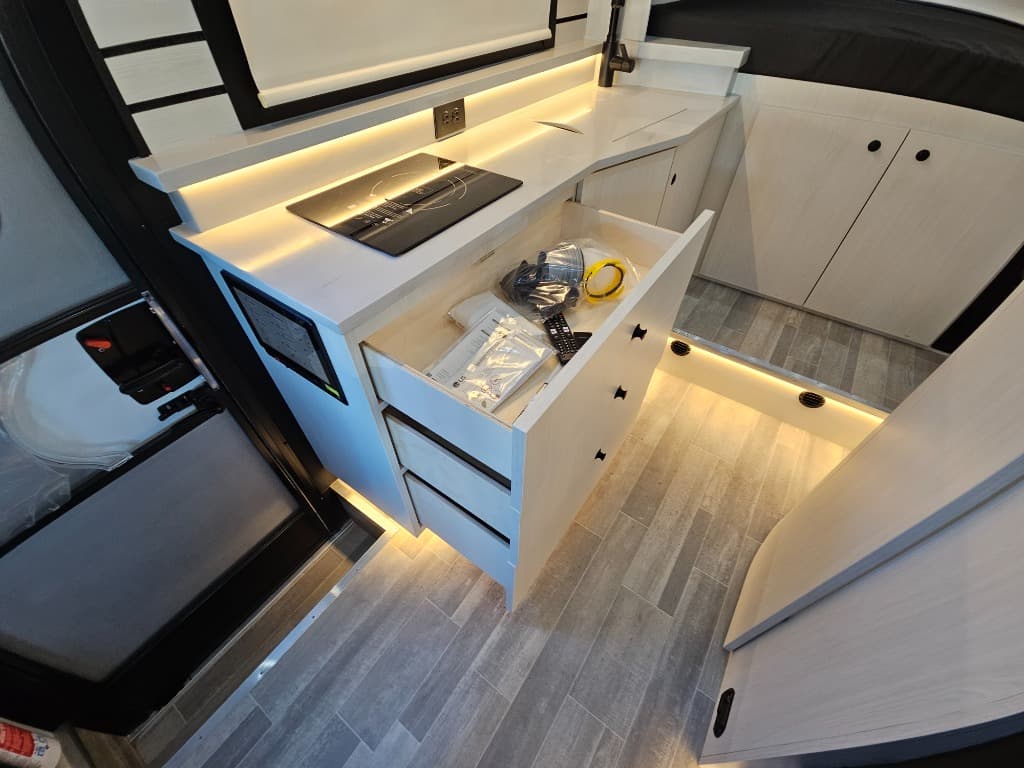 2025 Pleasure-Way 2025 Pleasure-Way Plateau - thumbnail 36