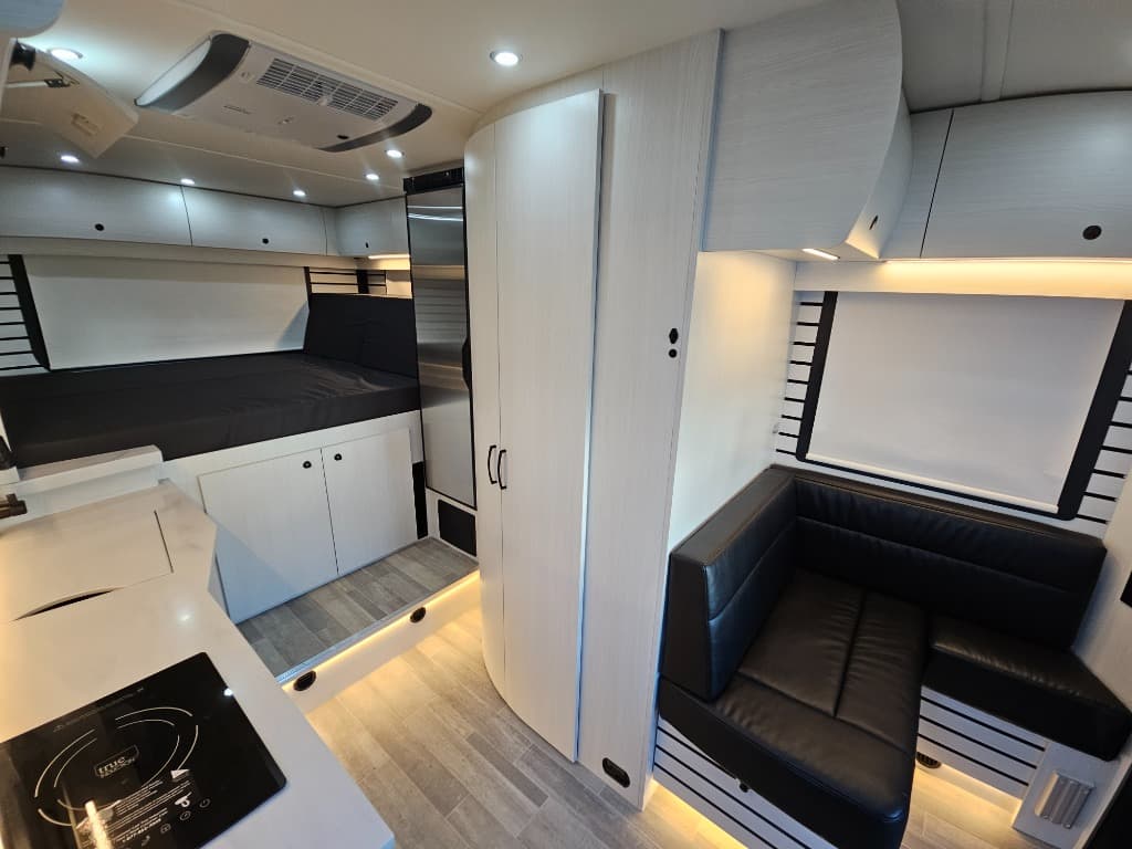 2025 Pleasure-Way 2025 Pleasure-Way Plateau - thumbnail 37