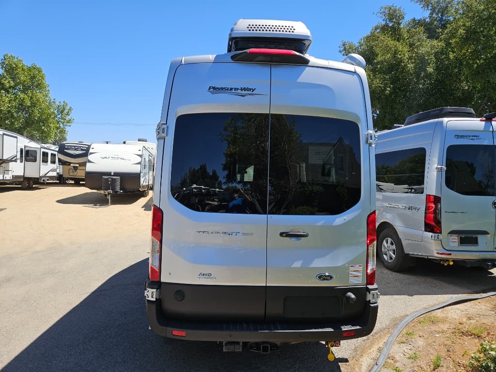 2026 Pleasure-Way 2026 Pleasure-Way Ontour - thumbnail 4