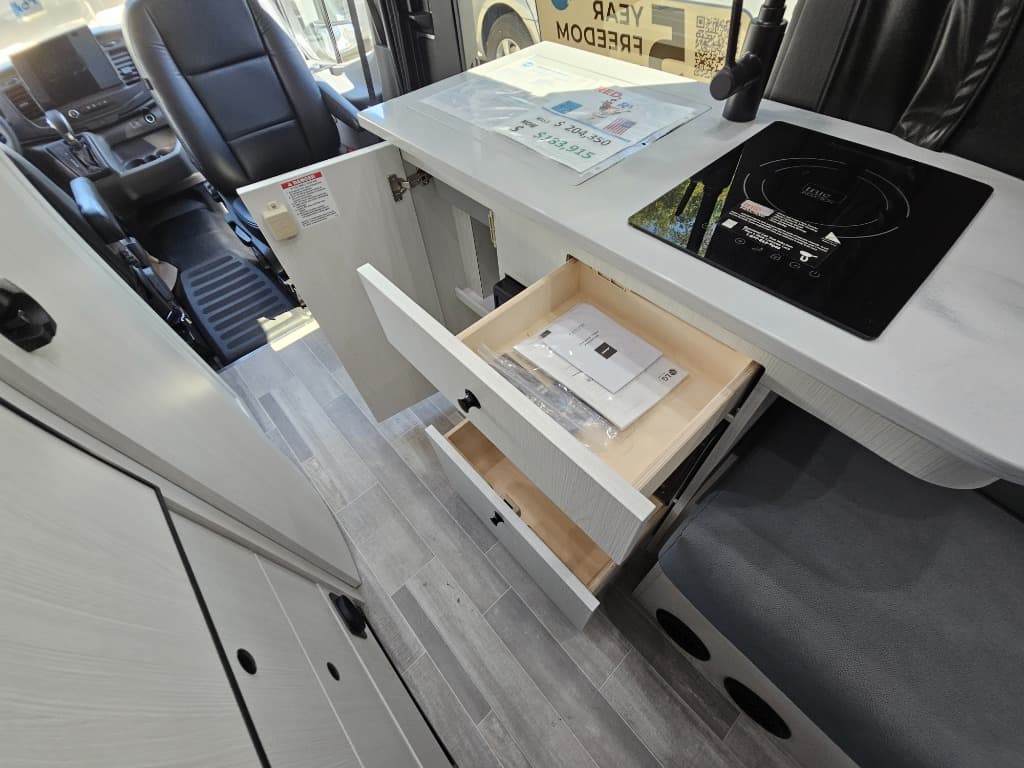 2026 Pleasure-Way 2026 Pleasure-Way Ontour - thumbnail 13