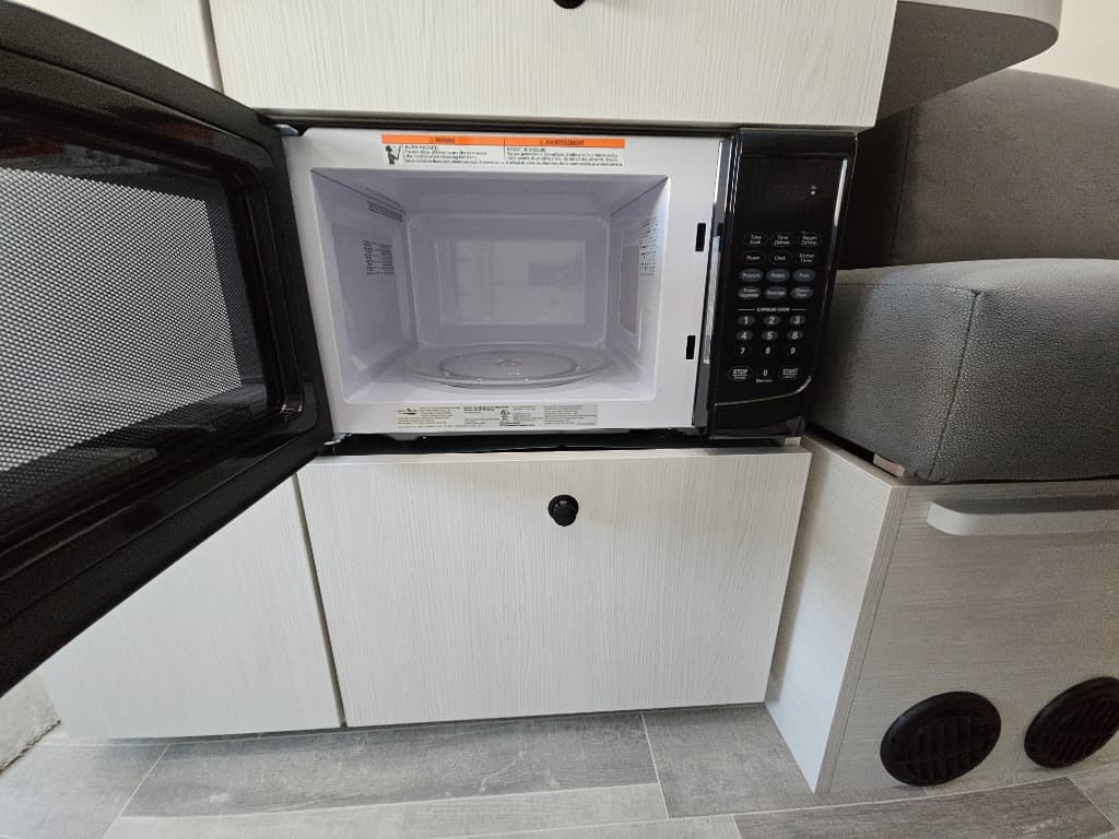 2026 Pleasure-Way 2026 Pleasure-Way Ontour - thumbnail 14