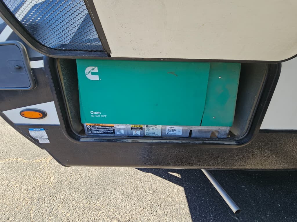 2020 Forest River 2020 Forest River Shockwave - thumbnail 19