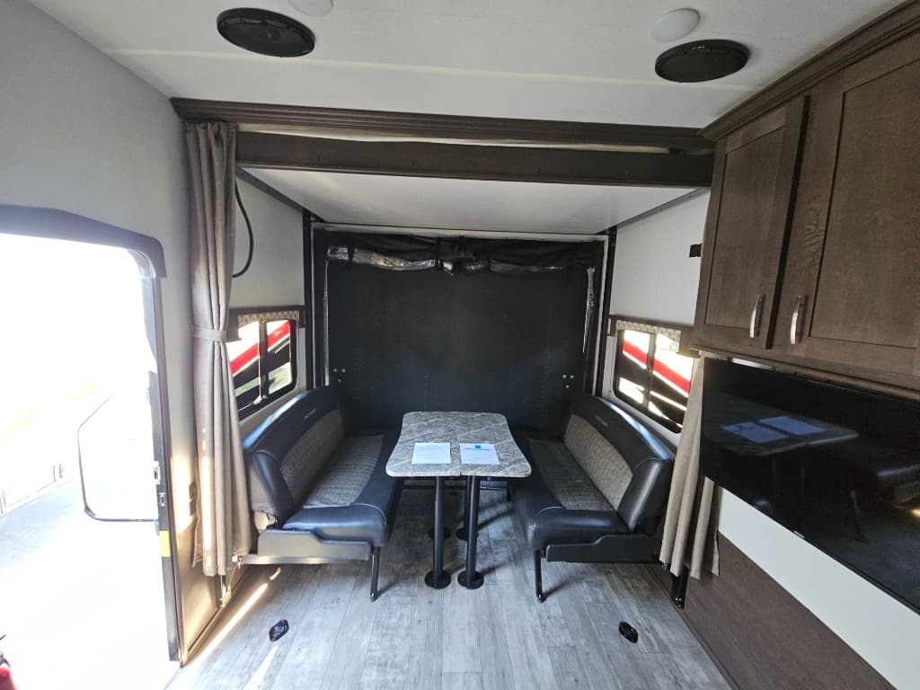 2020 Forest River 2020 Forest River Shockwave - thumbnail 21