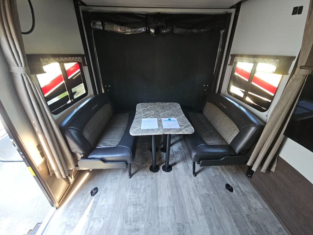 2020 Forest River 2020 Forest River Shockwave - thumbnail 22