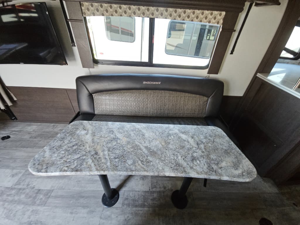 2020 Forest River 2020 Forest River Shockwave - thumbnail 26