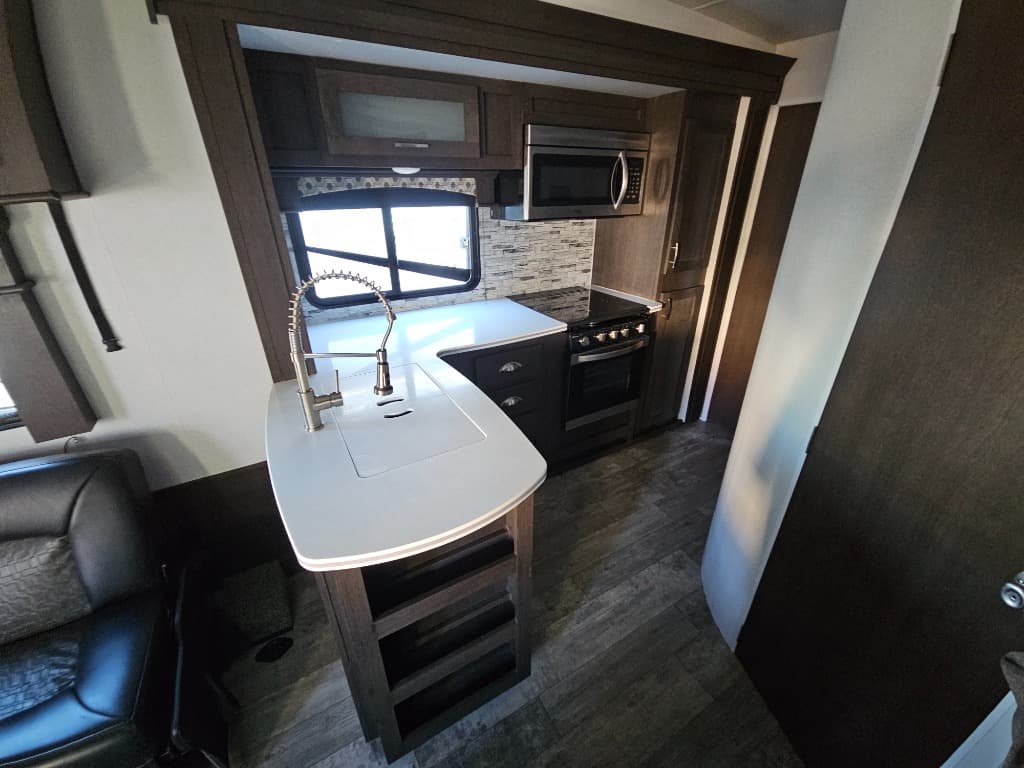 2020 Forest River 2020 Forest River Shockwave - thumbnail 31