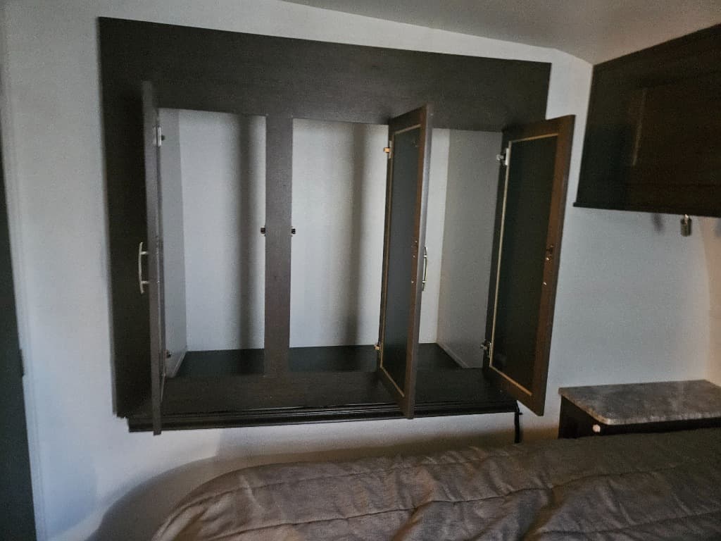 2020 Forest River 2020 Forest River Shockwave - thumbnail 46