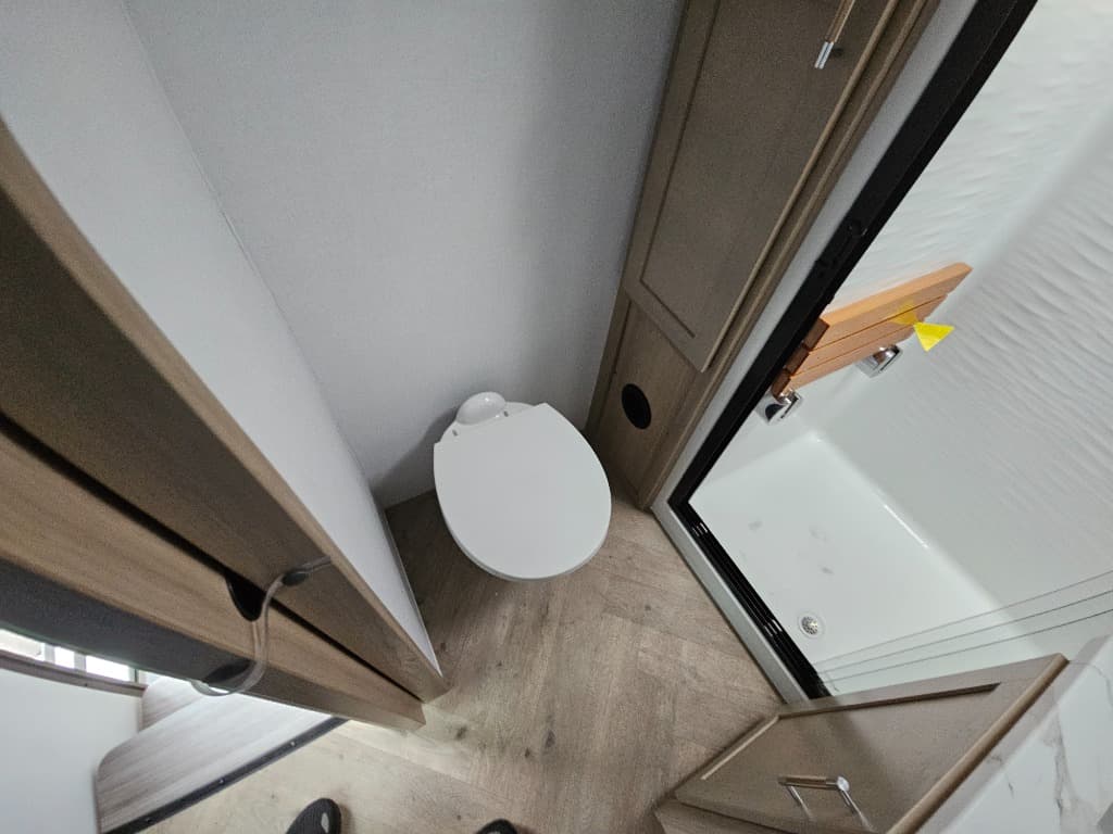 2026 Keystone RV 2026 Keystone RV Raptor - thumbnail 54