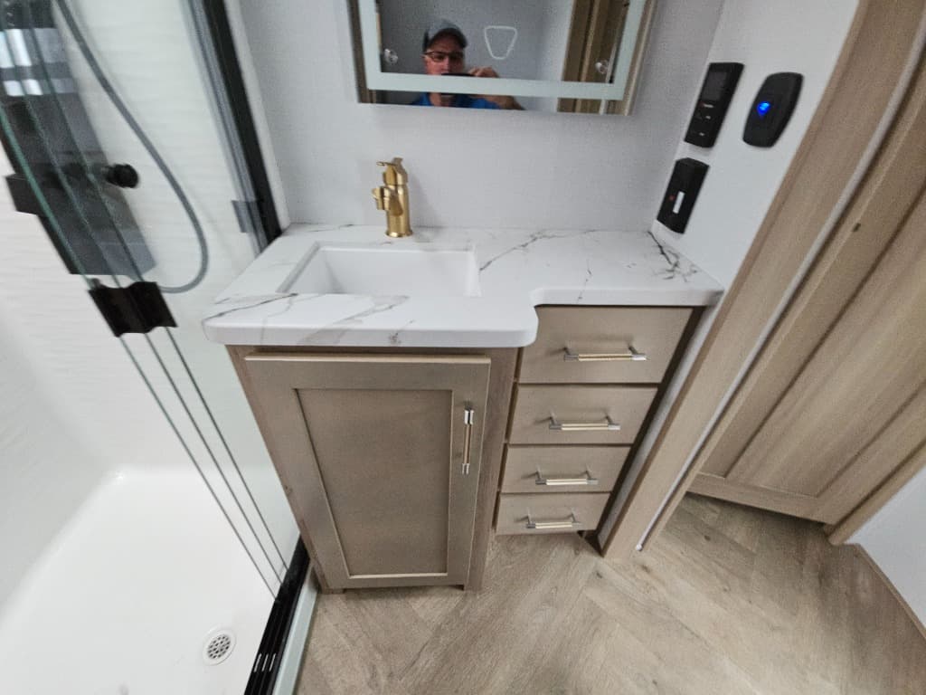 2026 Keystone RV 2026 Keystone RV Raptor - thumbnail 56