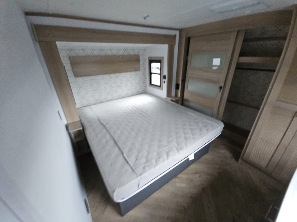 2026 Keystone RV 2026 Keystone RV Raptor - thumbnail 57