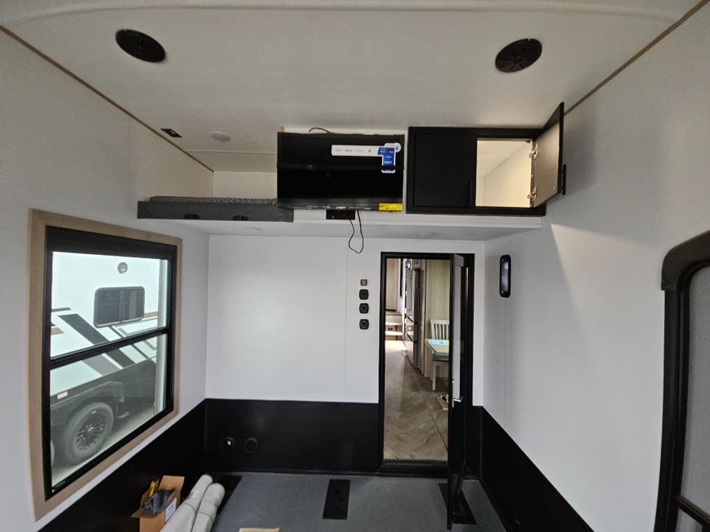 2026 Keystone RV 2026 Keystone RV Raptor - thumbnail 61