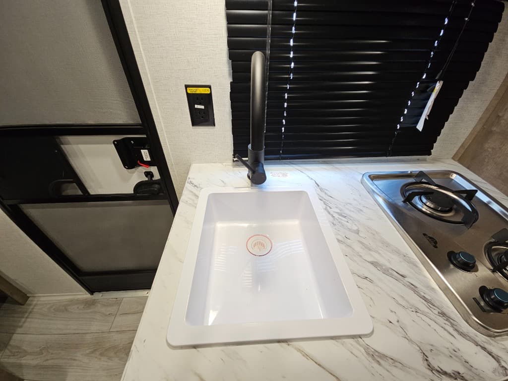 2025 Keystone RV 2025 Keystone RV Springdale Classic Mini - thumbnail 17