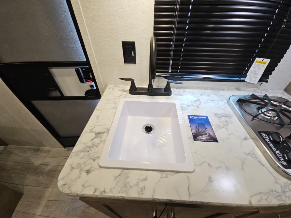 2025 Keystone RV 2025 Keystone RV Springdale - thumbnail 28