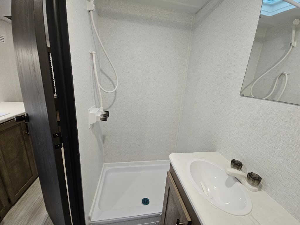 2025 Keystone RV 2025 Keystone RV Springdale - thumbnail 24