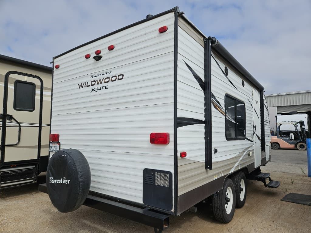 2019 Forest River 2019 Forest River Wildwood X-Lite - thumbnail 2