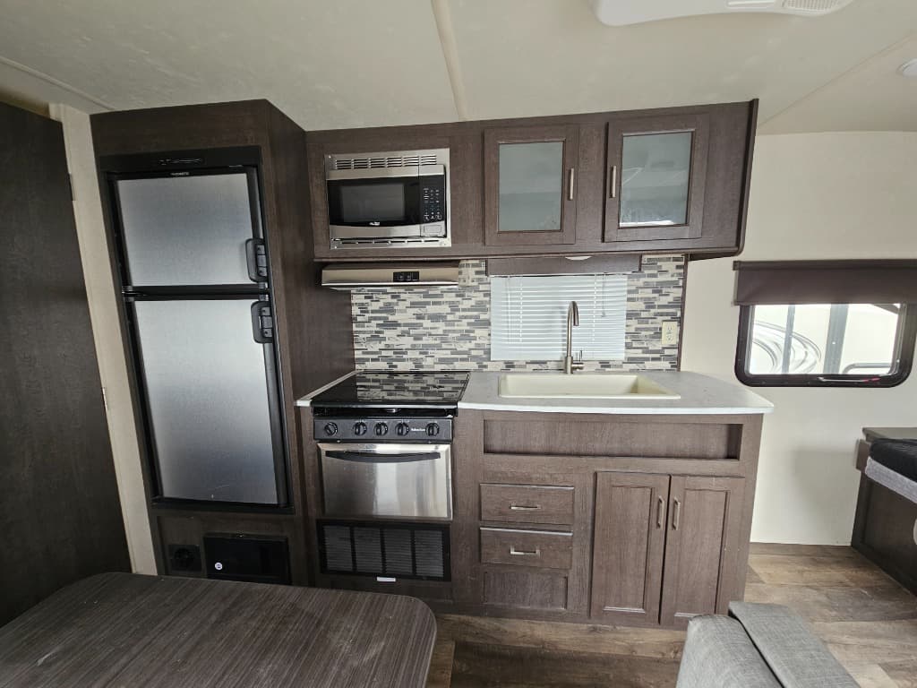 2019 Forest River 2019 Forest River Wildwood X-Lite - thumbnail 18