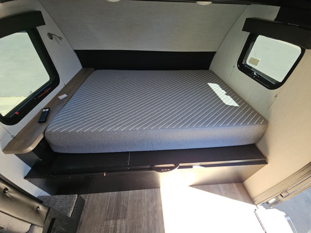 2023 Forest River 2023 Forest River Cherokee Wolf Pup Black Label - thumbnail 19