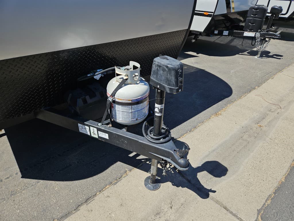 2023 Forest River 2023 Forest River Cherokee Wolf Pup Black Label - thumbnail 30