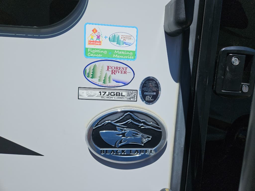 2023 Forest River 2023 Forest River Cherokee Wolf Pup Black Label - thumbnail 35