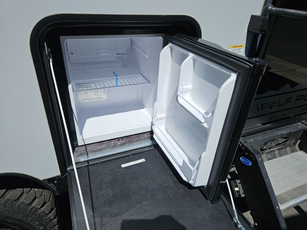 2023 Forest River 2023 Forest River Cherokee Wolf Pup Black Label - thumbnail 37