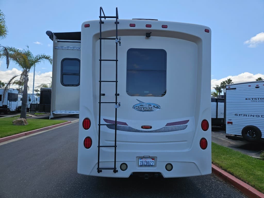 2014 Jayco 2014 Jayco Precept - thumbnail 4