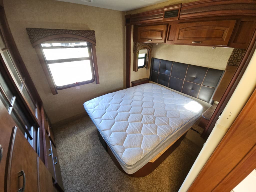 2014 Jayco 2014 Jayco Precept - thumbnail 32