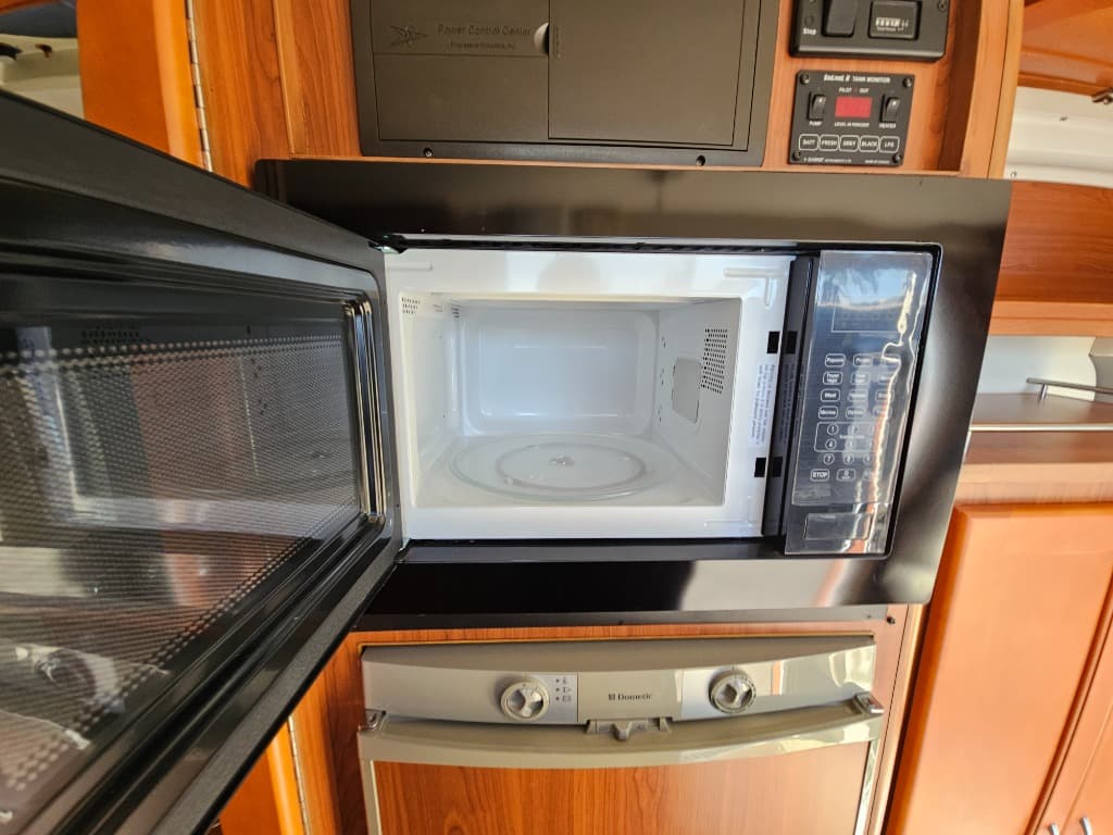 2008 Great West 2008 Great West Legend - thumbnail 10